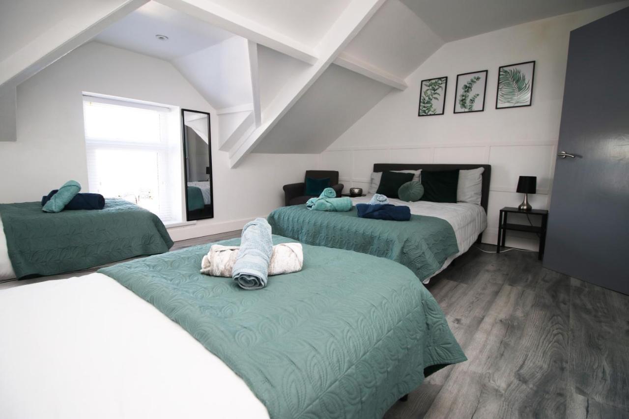Executive Style 2 Bed Flat In Bridgend F2 Apartment ภายนอก รูปภาพ