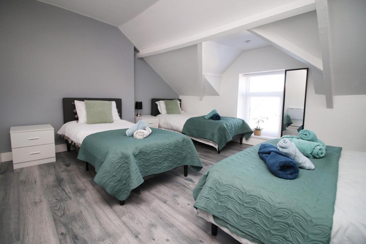 Executive Style 2 Bed Flat In Bridgend F2 Apartment ภายนอก รูปภาพ